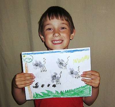 4 Ways to Appreciate the Art Your Child Brings Home 4 Ways to Appreciate the Art Your Child Brings Home