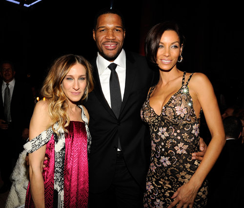 Sarah Jessica Parker posed with Michael Strahan and Nicole Murphy.
Sarah Jessica Parker posed with Michael Strahan and Nicole Murphy.