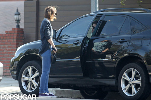 Adam Brody said bye to Leighton Meester at her house.
Adam Brody said bye to Leighton Meester at her house.