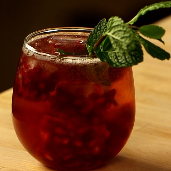 Make a Refreshing Ginger, Mint, and Pomegranate Cocktail
