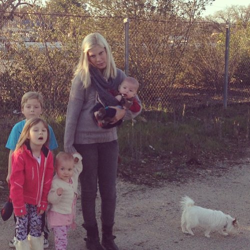 Tori Spelling didn't look too pleased about her car breaking down while on a road trip with all four kids.
Source: Instagram user torianddean
Tori Spelling didn't look too pleased about her car breaking down while on a road trip with all four kids.
Source: Instagram user torianddean