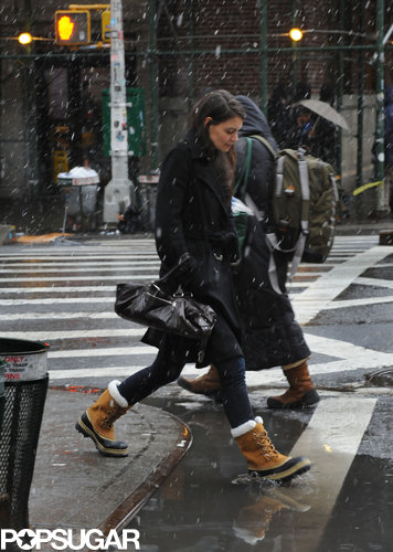 Katie Holmes wore heavy-duty snow boots in NYC Friday.
Katie Holmes wore heavy-duty snow boots in NYC Friday.