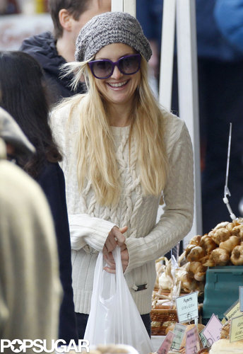 Kate Hudson shopped at a farmers market in London.
Kate Hudson shopped at a farmers market in London.