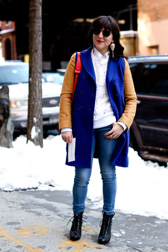 A colorblocked coat added intrigue to basic blue jeans.
A colorblocked coat added intrigue to basic blue jeans.