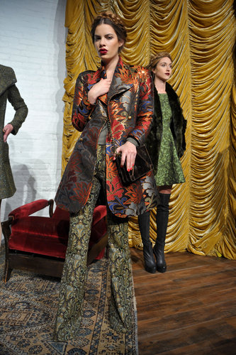 Alice + Olivia Fall 2013
Alice + Olivia Fall 2013