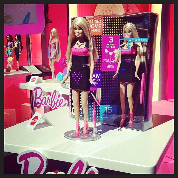 The Barbie Digital Dress can be designed by her owner. It offers a free draw option and can respond to sound.
The Barbie Digital Dress can be designed by her owner. It offers a free draw option and can respond to sound.