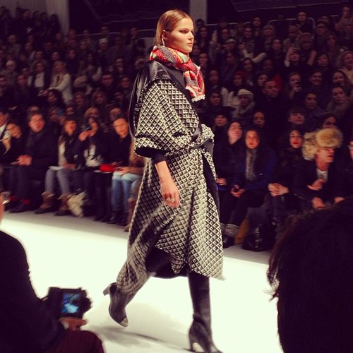 Wrap yourself up in scarves and draped overcoats.
Wrap yourself up in scarves and draped overcoats.