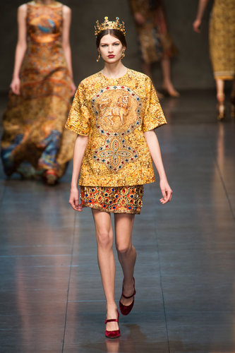 Dolce & Gabbana Fall 2013
Dolce & Gabbana Fall 2013