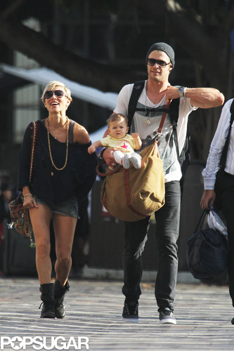 Chris Hemsworth and Elsa Pataky Stroll in Sydney With Baby India Chris Hemsworth and Elsa Pataky Stroll in Sydney With Baby India