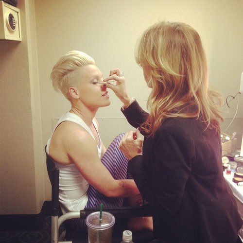 Pink got her makeup touched up before performing at the Staples Center.
Source: Twitter user Pink
Pink got her makeup touched up before performing at the Staples Center.
Source: Twitter user Pink