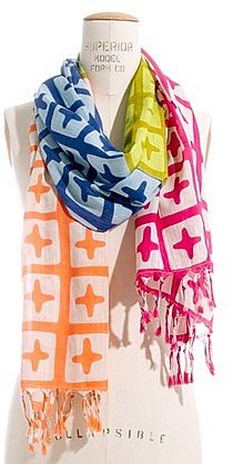 Crosswise scarf