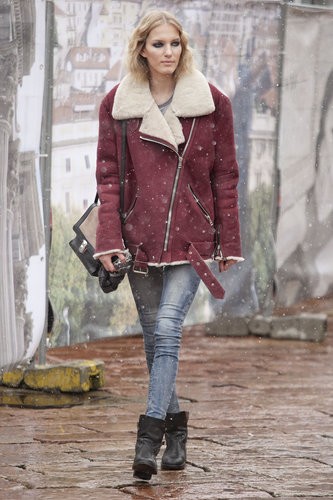 A shearling jacket was even more appealing in a gorgeous berry-hued finish.
A shearling jacket was even more appealing in a gorgeous berry-hued finish.
