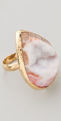 Dara ettinger Heidi Ring
