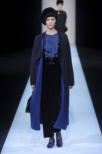 Giorgio Armani Fall 2013
Giorgio Armani Fall 2013