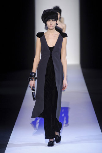 Giorgio Armani Fall 2013
Giorgio Armani Fall 2013
