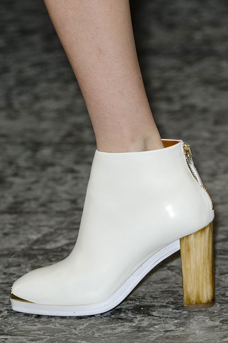 Trussardi Fall 2013
Trussardi Fall 2013