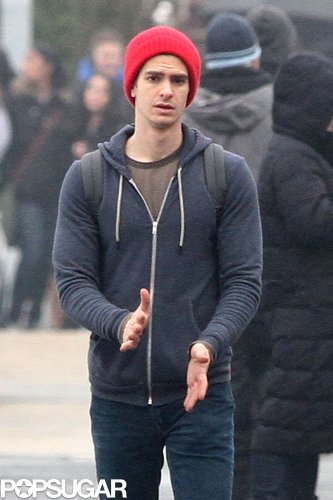 Emma Stone and Andrew Garfield Break for Breakfast in NYC Emma Stone and Andrew Garfield Break for Breakfast in NYC