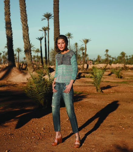 Rivet & Thread's cropped slim and slouchy jeans come with metal waist buttons (in case you want to accessorize with a pair of cute suspenders).
Rivet & Thread's cropped slim and slouchy jeans come with metal waist buttons (in case you want to accessorize with a pair of cute suspenders).