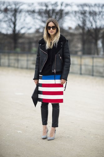 This attendee offset statement stripes with leather and an oversize leather jacket.
Source: Le 21ème | Adam Katz Sinding
This attendee offset statement stripes with leather and an oversize leather jacket.
Source: Le 21ème | Adam Katz Sinding