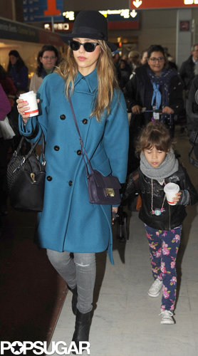Jessica Alba and Honor Strike a Sweet Pose in Paris Jessica Alba and Honor Strike a Sweet Pose in Paris