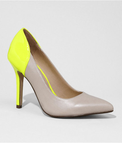 Neon Accent Pointed Toe Leather Pumps