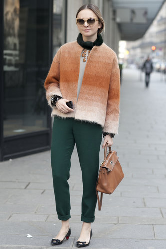 This attendee even matched her ombré jacket to her jewels, but the effect was effortless, eclectic, and very cool.
This attendee even matched her ombré jacket to her jewels, but the effect was effortless, eclectic, and very cool.