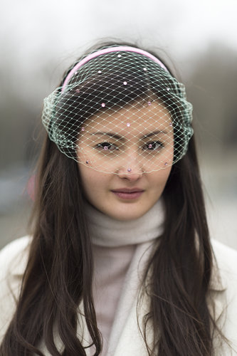 Peekaboo! Peony Lim's netted headband was an unexpectedly stylish sight to see.
Source: Le 21ème | Adam Katz Sinding
Peekaboo! Peony Lim's netted headband was an unexpectedly stylish sight to see.
Source: Le 21ème | Adam Katz Sinding