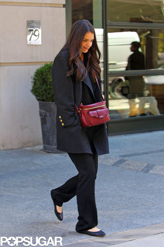 Katie Holmes Meets Up With Her Mom For a Chilly NYC Outing Katie Holmes Meets Up With Her Mom For a Chilly NYC Outing