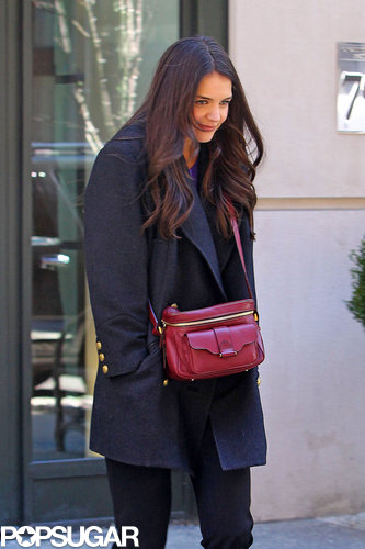 Katie Holmes Meets Up With Her Mom For a Chilly NYC Outing Katie Holmes Meets Up With Her Mom For a Chilly NYC Outing