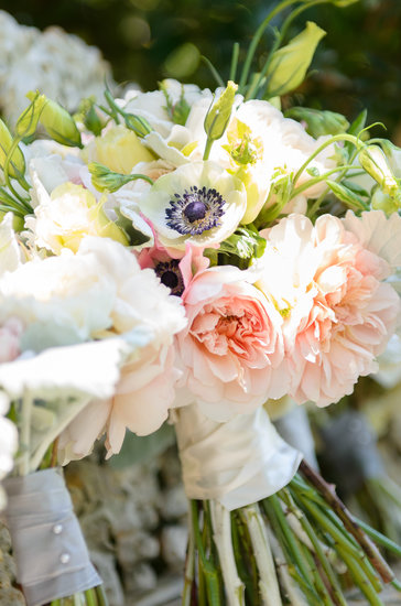 The flowers comprised mostly greens and creams with a touch of pinks and peaches that were carried throughout the ceremony and reception.
Photo courtesy of Juliette Tinnus
The flowers comprised mostly greens and creams with a touch of pinks and peaches that were carried throughout the ceremony and reception.
Photo courtesy of Juliette Tinnus