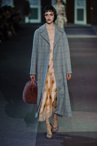Louis Vuitton Fall 2013
Louis Vuitton Fall 2013