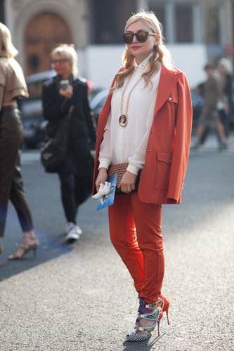 Bright orange met equally statement-making printed heels.
Source: Le 21ème | Adam Katz Sinding
Bright orange met equally statement-making printed heels.
Source: Le 21ème | Adam Katz Sinding