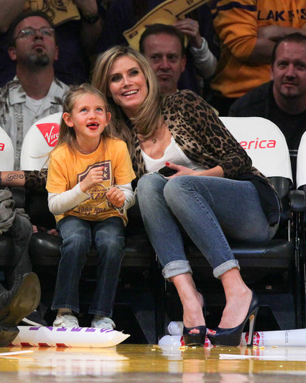 Heidi Klum and her daughter Leni Samuel watched the Lakers play the New Orleans Hornets in January 2011.
Heidi Klum and her daughter Leni Samuel watched the Lakers play the New Orleans Hornets in January 2011.