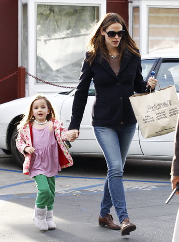 Jennifer Garner and Seraphina picked up some sweets.
Jennifer Garner and Seraphina picked up some sweets.