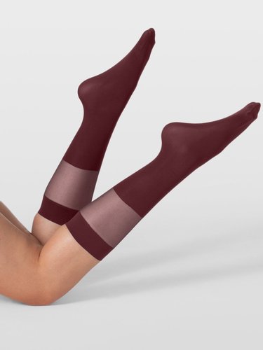 Sheer Solid Knee-High Sock