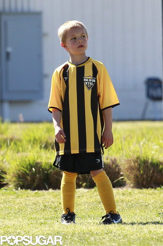 Britney Spears Goes Into Soccer-Mom Mode With Her Little Ones Britney Spears Goes Into Soccer-Mom Mode With Her Little Ones