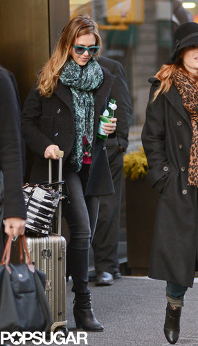 Jessica Alba left NYC today.
Jessica Alba left NYC today.