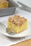 Skinny Cinnamon Crumb Coffee Cake