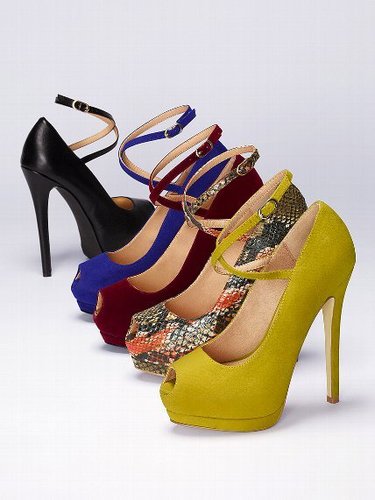 Colin Stuart Peep-toe Platform Pump