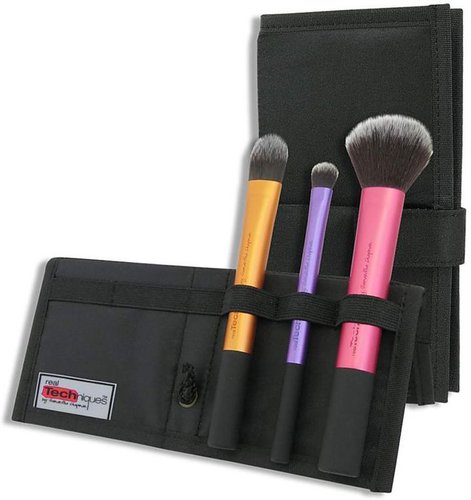 Real Techniques Travel Essentials