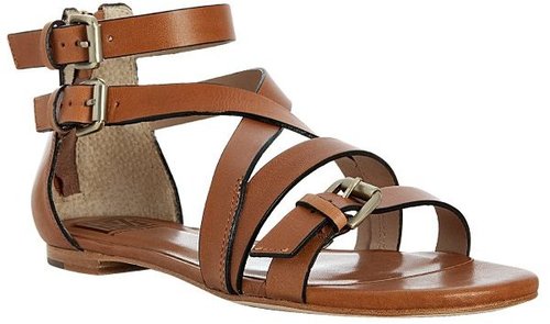 Pour la Victoire luggage leather 'Bryn' buckle detail flat sandals