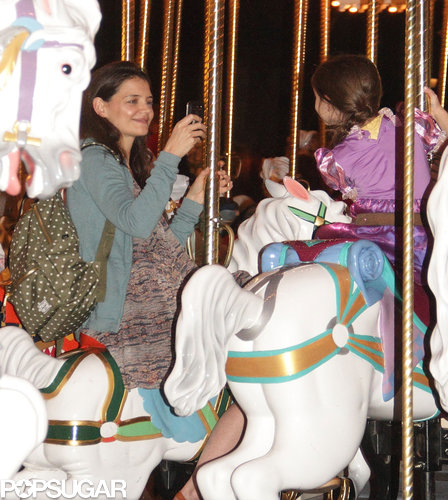 Katie Holmes took a picture of her daughter at Disney World.
Katie Holmes took a picture of her daughter at Disney World.