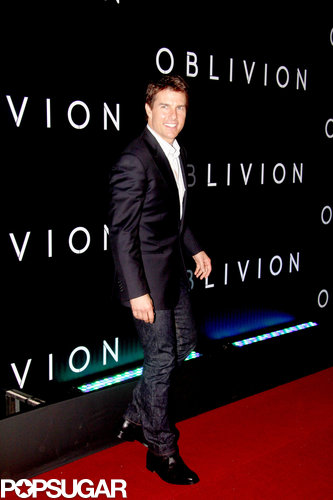 Tom Cruise Takes Oblivion and His Leading Ladies to Brazil Tom Cruise Takes Oblivion and His Leading Ladies to Brazil