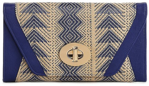 Urban Expressions Patterned Straw Clutch