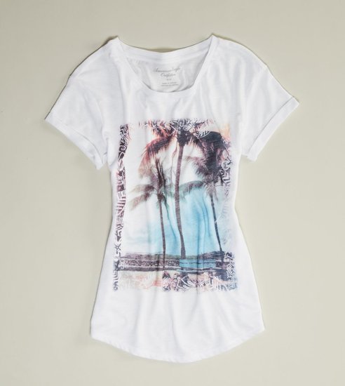 Emma's American Eagle Photo Real T ($25) would look great with your favorite denim.
Emma's American Eagle Photo Real T ($25) would look great with your favorite denim.