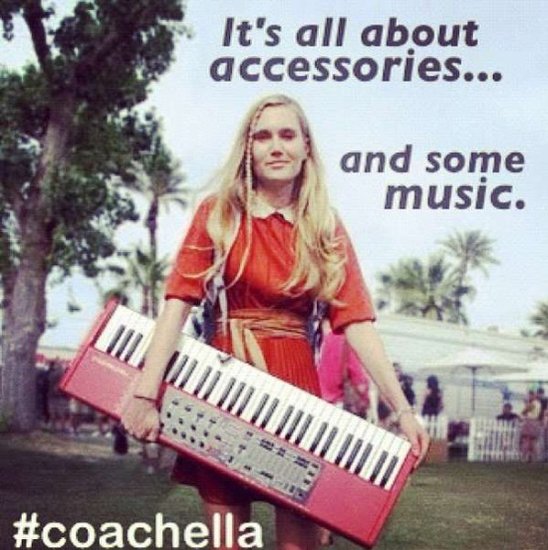 #FashionShowFirst #FashionShowFirst