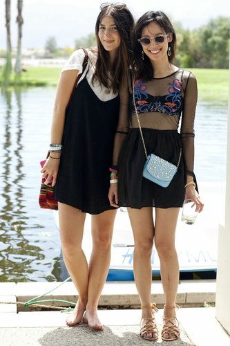 We love how this cute duo channeled the '90s in a baby-doll dress and sheer top.
We love how this cute duo channeled the '90s in a baby-doll dress and sheer top.
