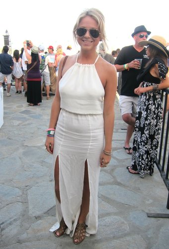 This festival-goer channeled her inner Grecian goddess in an off-white maxi dress and strappy sandals.
Source: Chi Diem Chau
This festival-goer channeled her inner Grecian goddess in an off-white maxi dress and strappy sandals.
Source: Chi Diem Chau