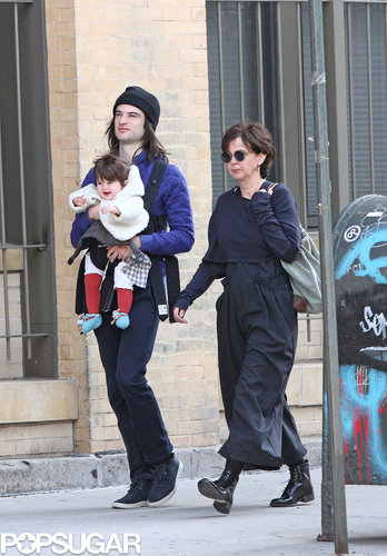 Sienna Miller Shows Love For Marlowe in NYC Sienna Miller Shows Love For Marlowe in NYC