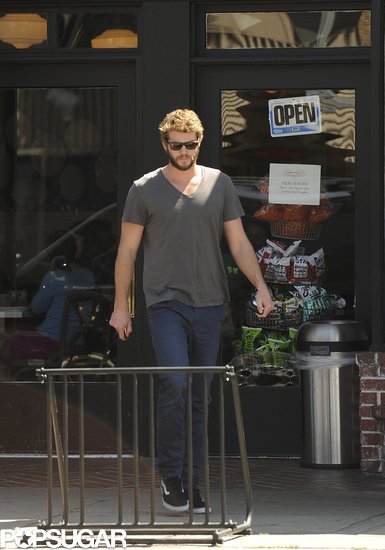 Liam Hemsworth Heads to Lunch as Catching Fire Picks Up Steam Liam Hemsworth Heads to Lunch as Catching Fire Picks Up Steam